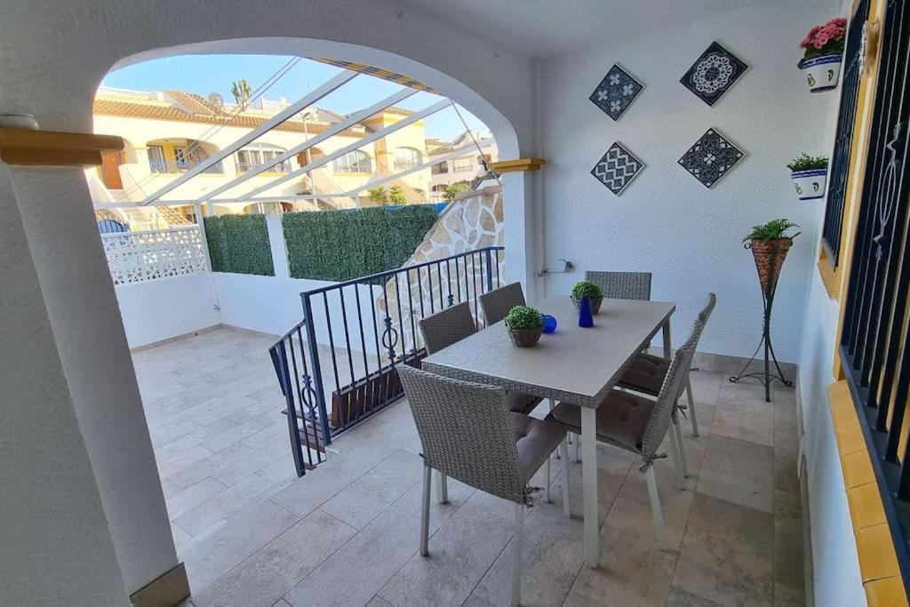 Apartamento Cruz Apartment Santa Pola Exterior photo